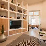 شقة Lemontrees Residences Rhodes City