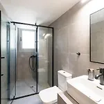Lemontrees Residences * Rhodes City