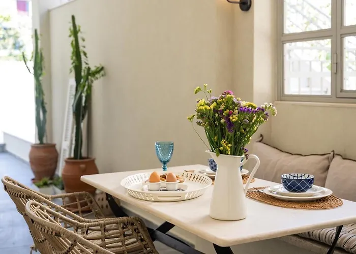 Lemontrees Residences * Rhodes City