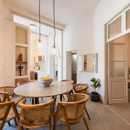 Lemontrees Residences דירה