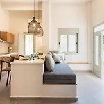 Lemontrees Residences 公寓