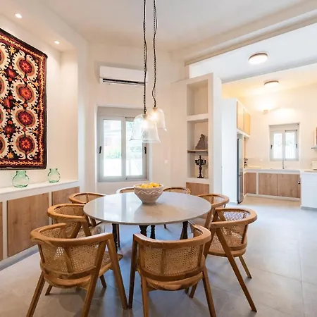 Lemontrees Residences Apartment Rhodes City