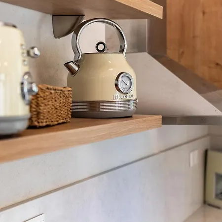 Апартаменты Lemontrees Residences *