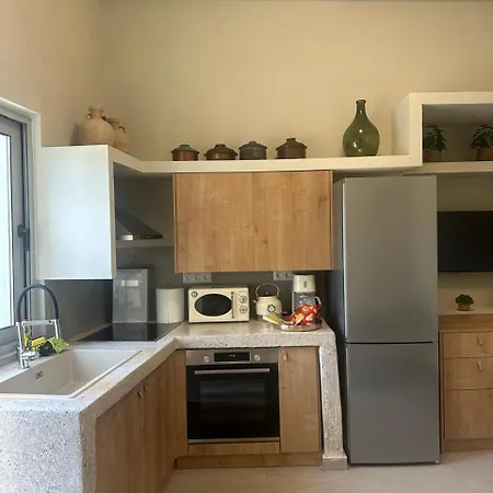 Apartment Lemontrees Residences Rhodes City