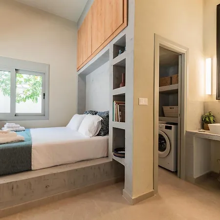 Lemontrees Residences Apartment