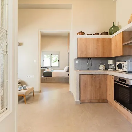 Lemontrees Residences *