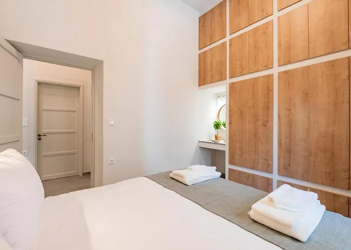 Lemontrees Residences *